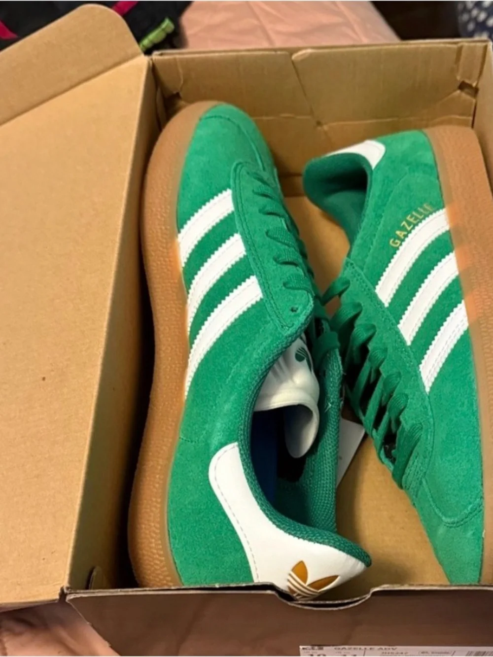NEW green suede adidas sneakers 11 white stripes. NEW in BOX. Versatile, cool.